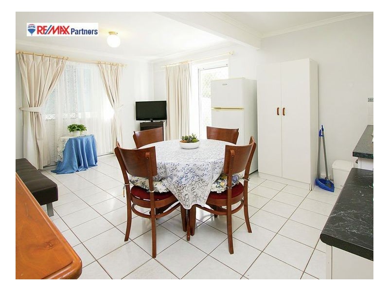6 Elaine Court, Scarness QLD 4655