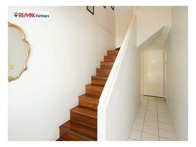 6 Elaine Court, Scarness QLD 4655