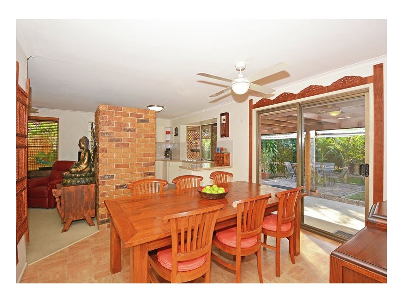 16 Hastings Street, Pialba QLD 4655