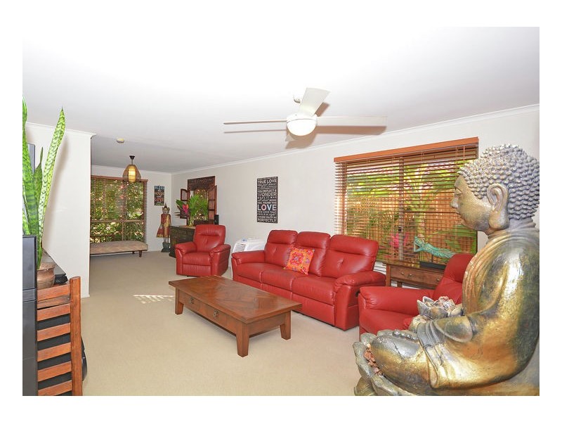 16 Hastings Street, Pialba QLD 4655
