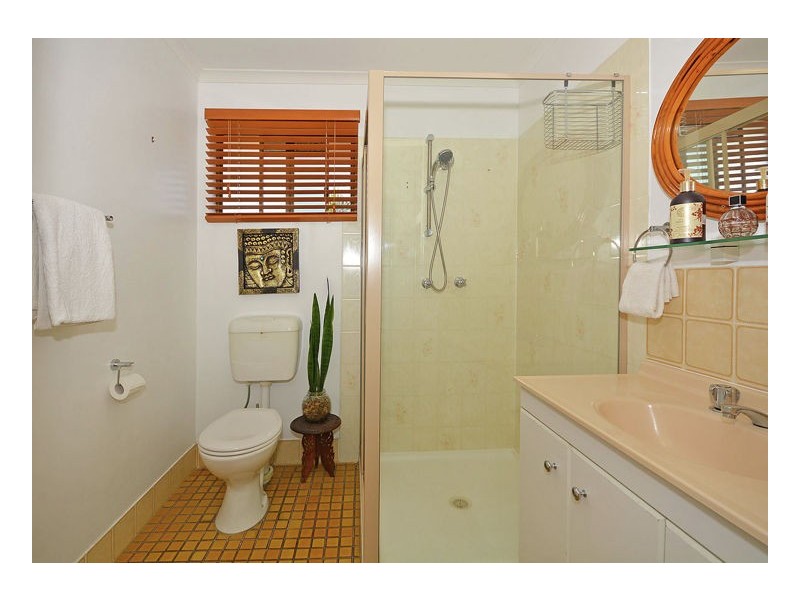 16 Hastings Street, Pialba QLD 4655