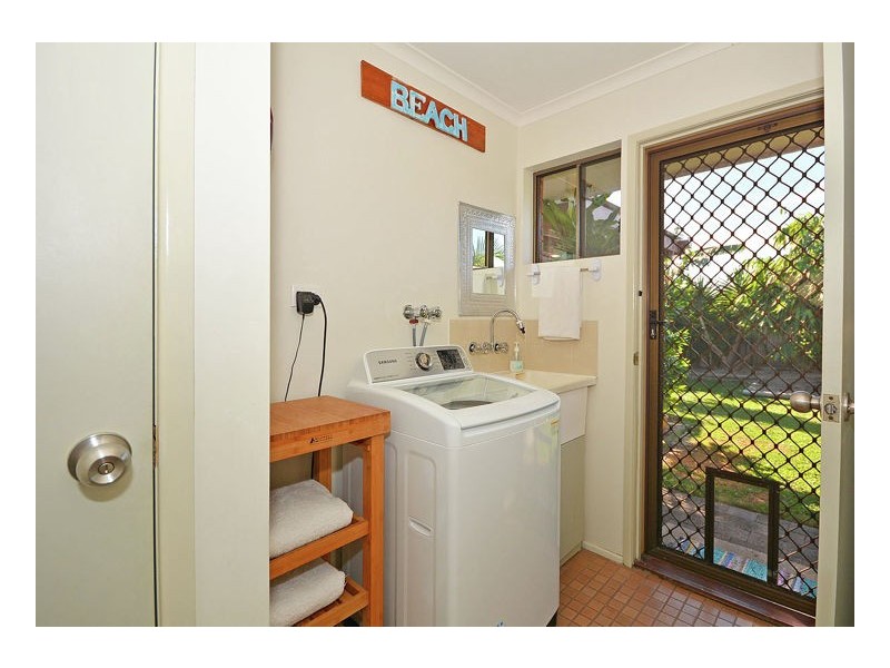 16 Hastings Street, Pialba QLD 4655