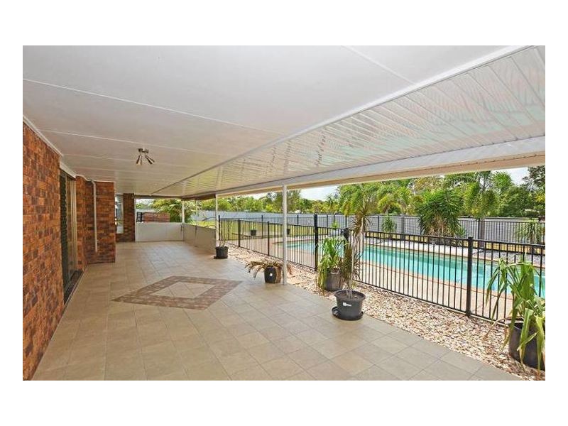 68 Oslove Drive, Booral QLD 4655