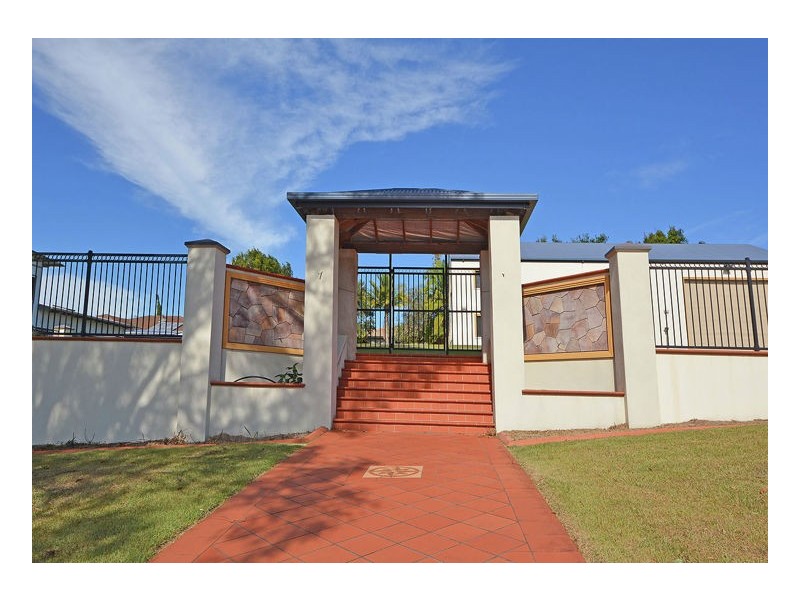 7 Exeter Street, Torquay QLD 4655
