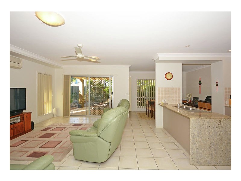 38/29 Stephenson Street, Pialba QLD 4655