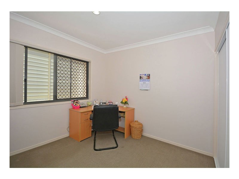 5 Lancaster Circuit, Urraween QLD 4655
