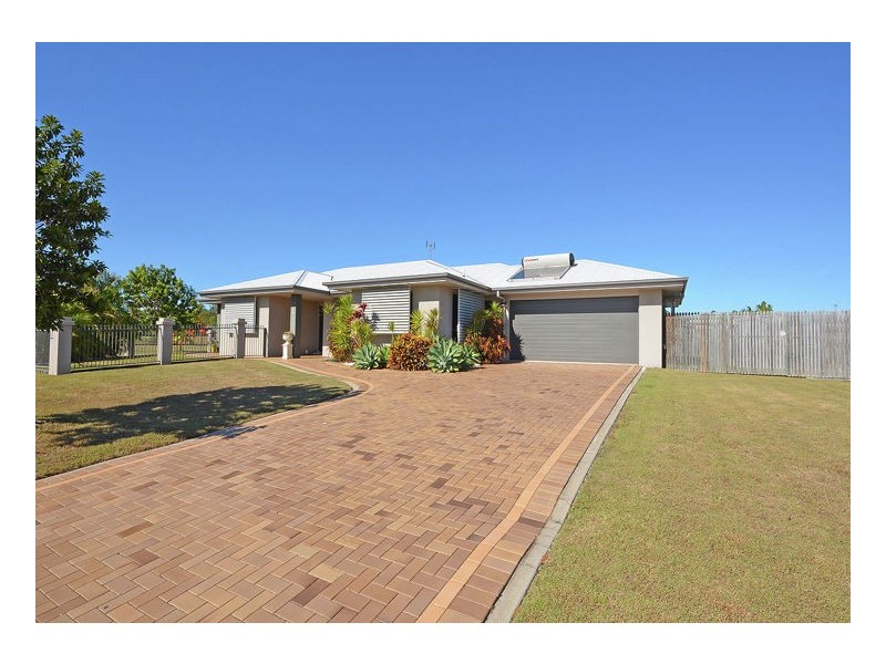 5 Lancaster Circuit, Urraween QLD 4655