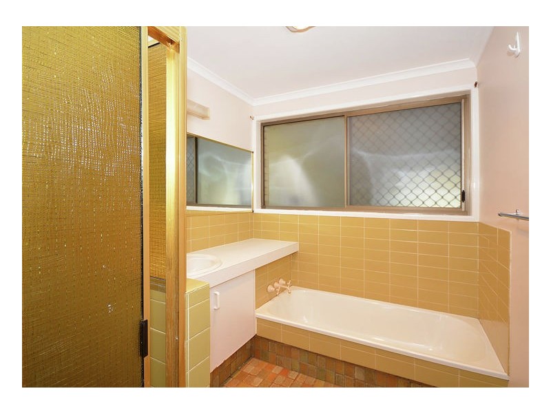 141 Moorabinda Dr, Sunshine Acres QLD 4655