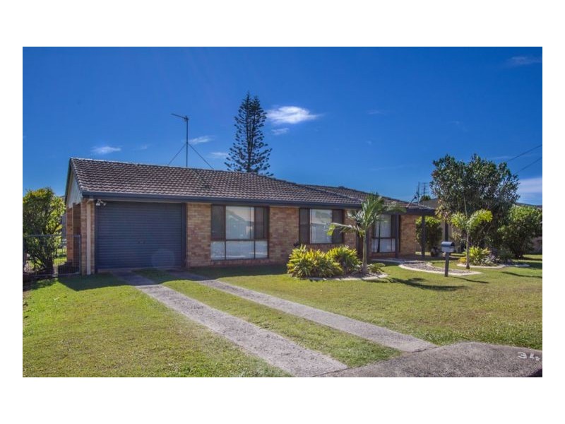 34 Wonga Street, Scarness QLD 4655