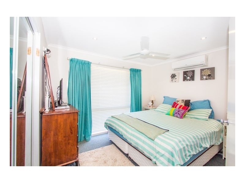 34 Wonga Street, Scarness QLD 4655