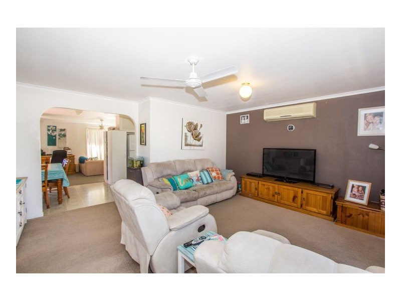 34 Wonga Street, Scarness QLD 4655