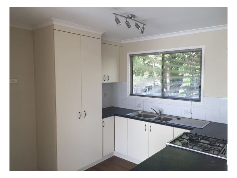 9 Byron Street, Scarness QLD 4655