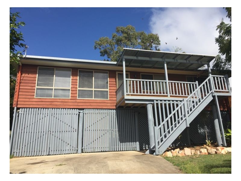 9 Byron Street, Scarness QLD 4655