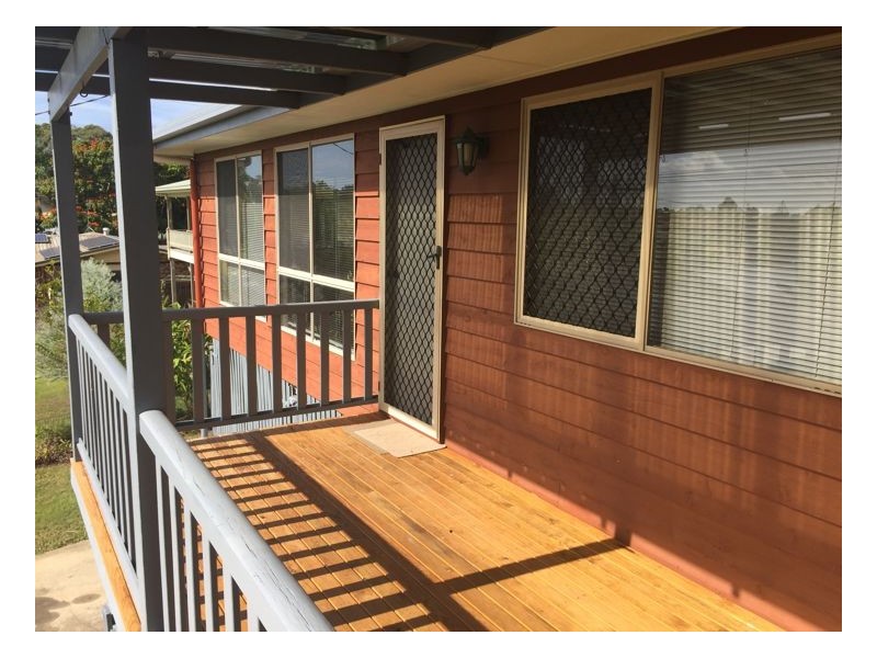 9 Byron Street, Scarness QLD 4655