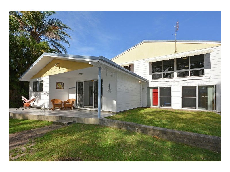 342 Torquay Terrace, Torquay QLD 4655