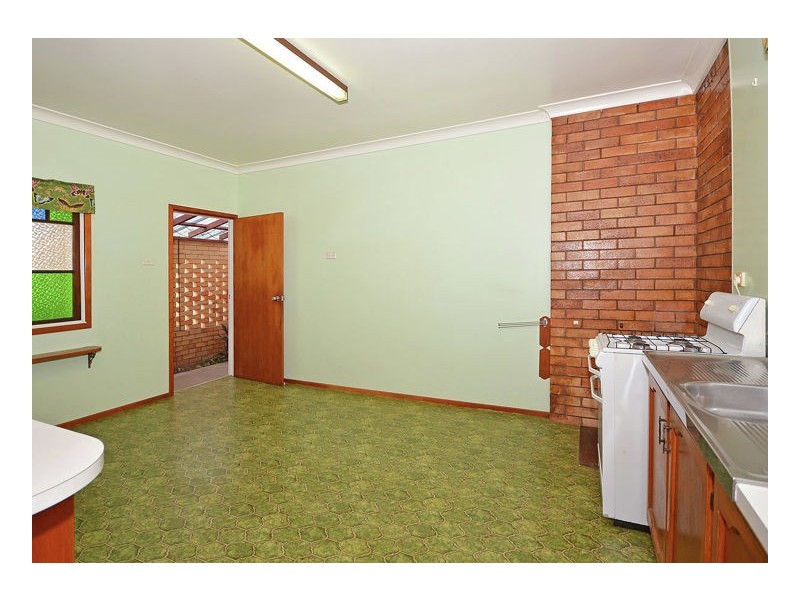 1 High Point Rd, Dundowran QLD 4655