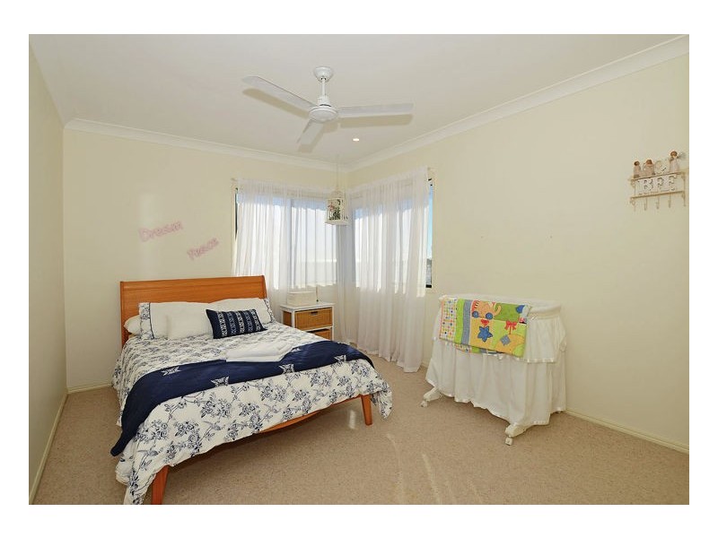 17 Christensen Street, Urraween QLD 4655