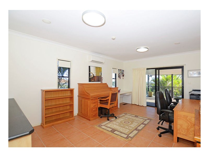 17 Christensen Street, Urraween QLD 4655