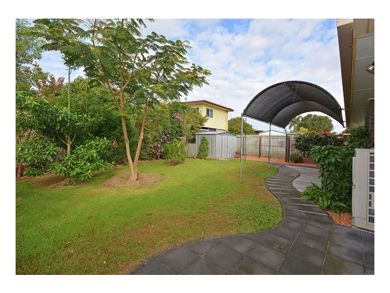 8 Eurong Ave, Pialba QLD 4655