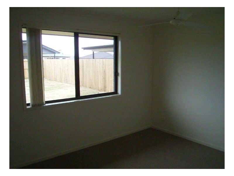 8 Endeavour Way, Eli Waters QLD 4655