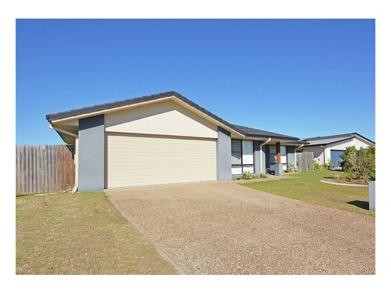 8 Endeavour Way, Eli Waters QLD 4655