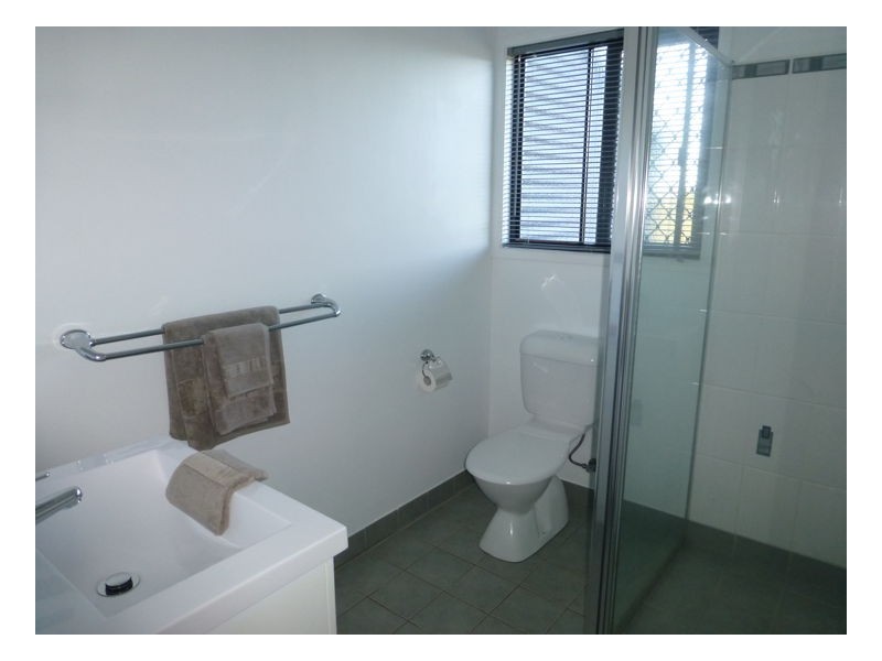 120 Sanctuary Hills Rd, Takura QLD 4655