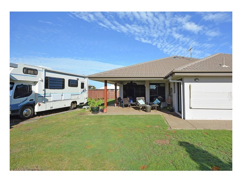 11 Cheellii Ct, Burrum Heads QLD 4659