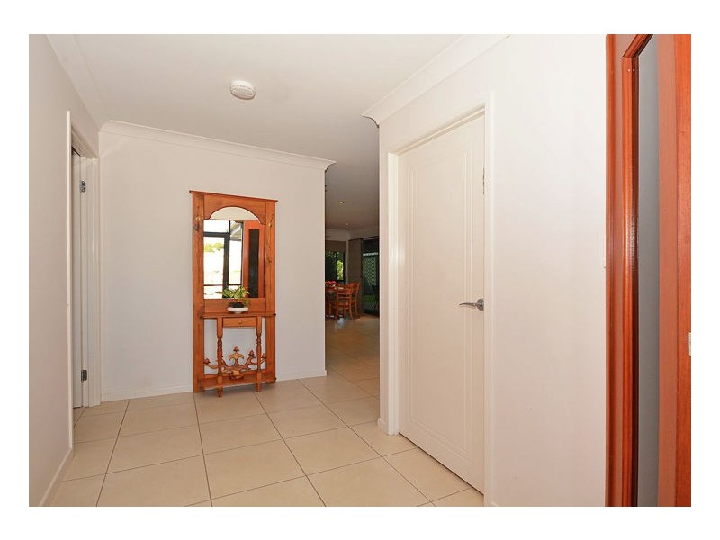 11 Cheellii Ct, Burrum Heads QLD 4659
