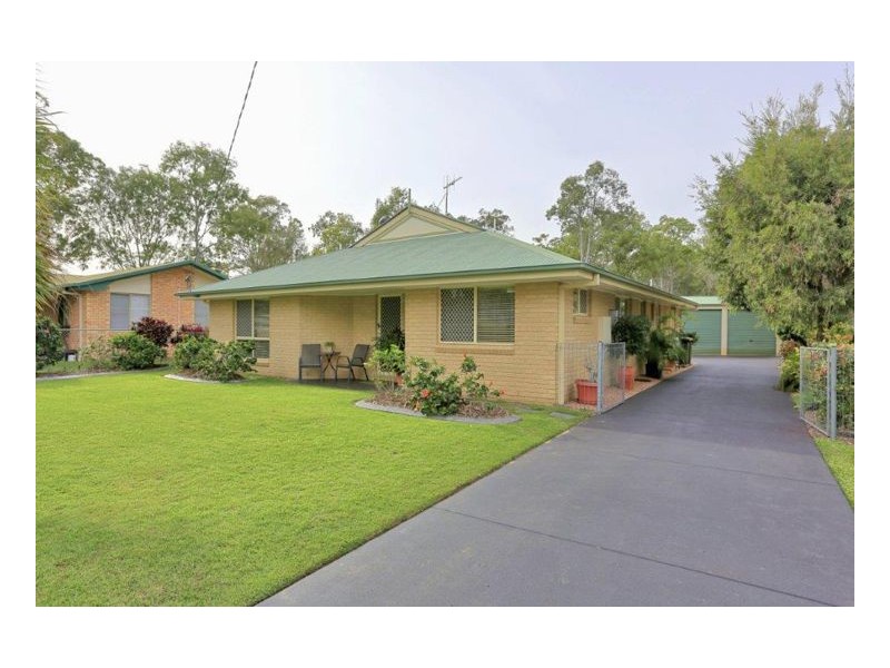 32 Burrum Heads Road, Burrum Heads QLD 4659
