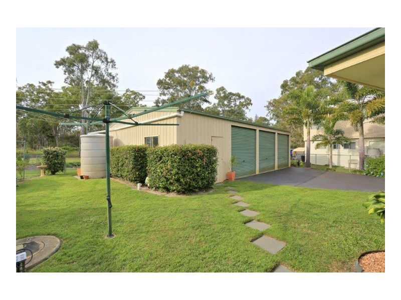 32 Burrum Heads Road, Burrum Heads QLD 4659