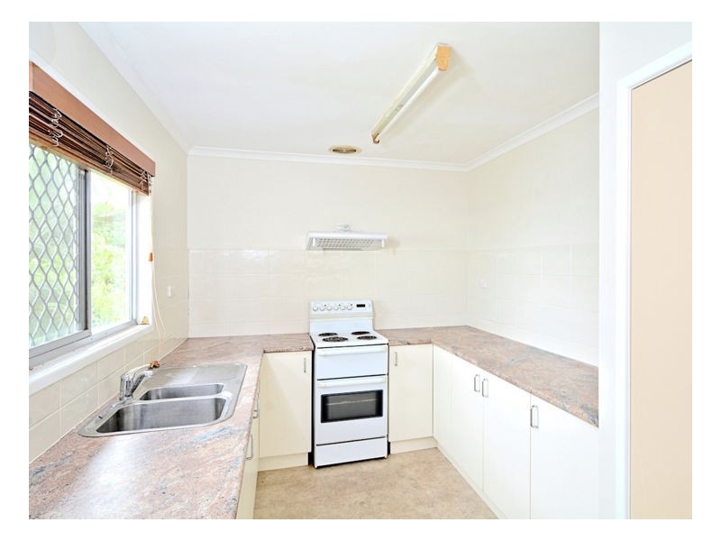 30 Saunders Street, Point Vernon QLD 4655