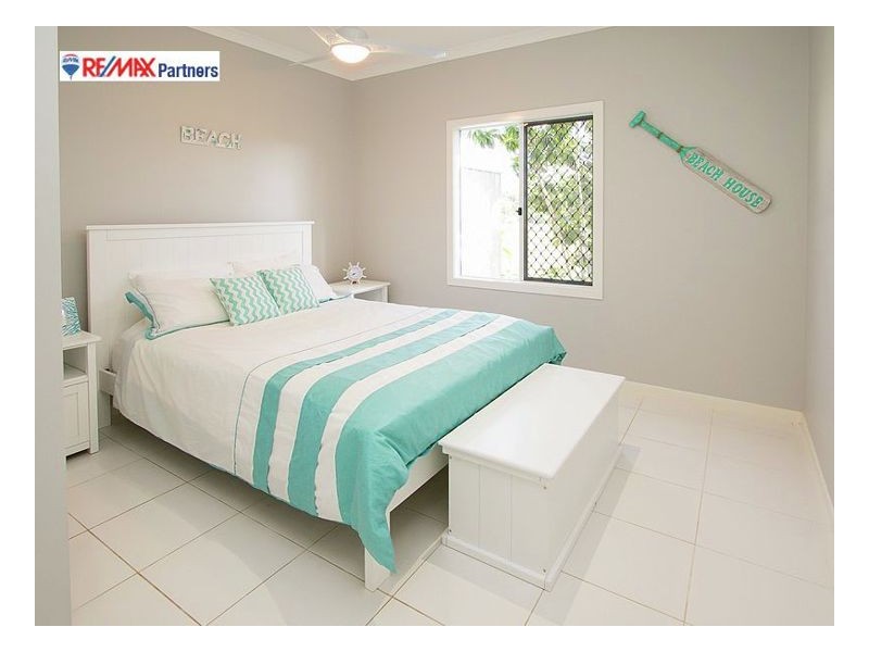 24 Sandcastles Cir, Burrum Heads QLD 4659