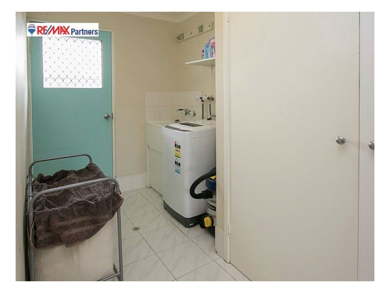 2/11 Wedge Street, Urraween QLD 4655