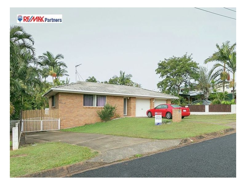 37 Crawford Dr, Dundowran QLD 4655