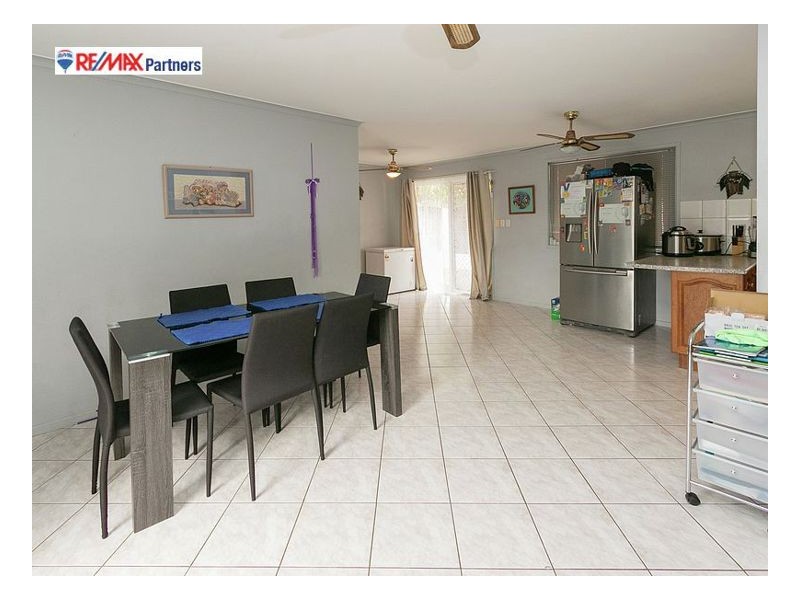 37 Crawford Dr, Dundowran QLD 4655