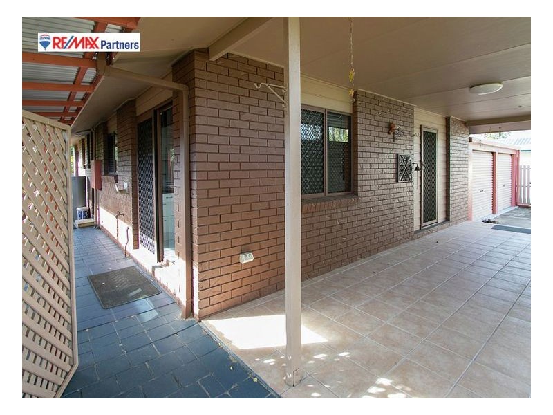 86 Bideford Street, Torquay QLD 4655