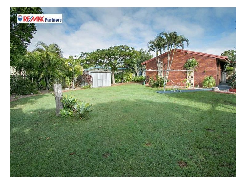 86 Bideford Street, Torquay QLD 4655