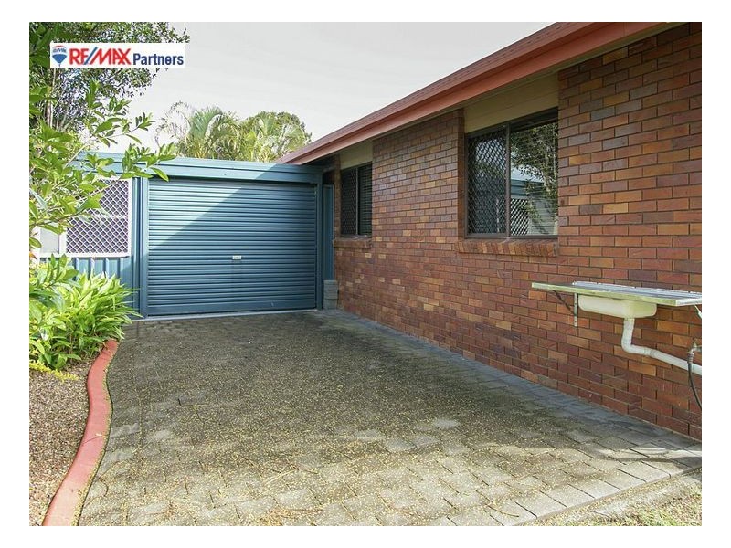 86 Bideford Street, Torquay QLD 4655