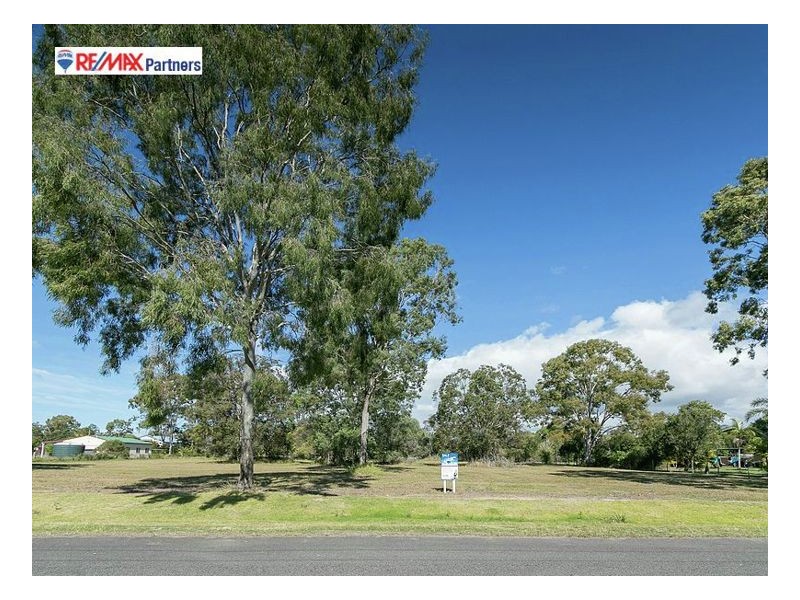 69 Swan Drive, Booral QLD 4655
