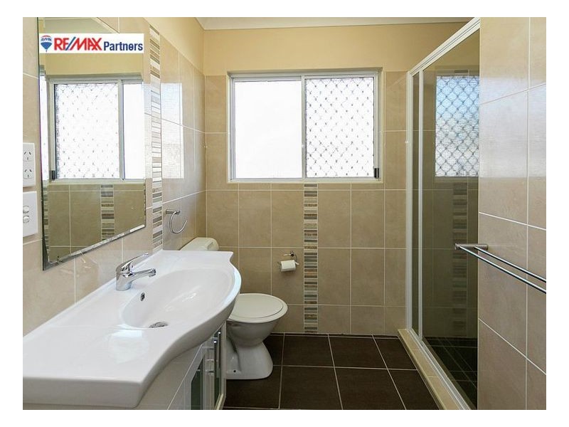 5 Carmel Ct, Point Vernon QLD 4655