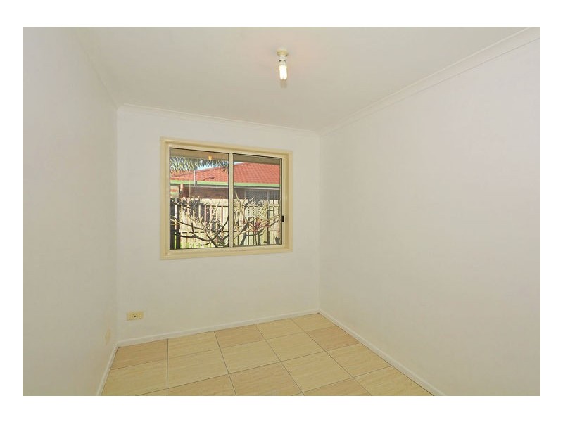 17 Poinciana Cres, Kawungan QLD 4655