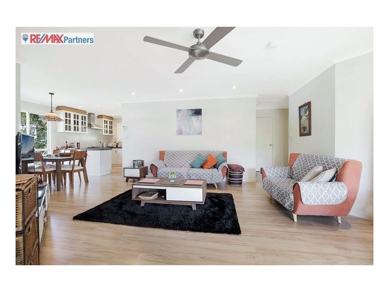 6/415-417 Boat Harbour Dr, Torquay QLD 4655