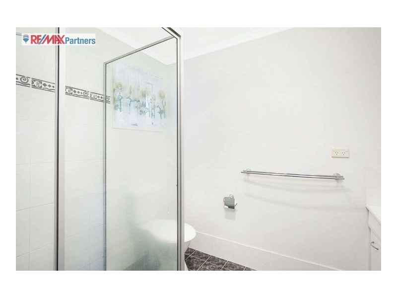 6/415-417 Boat Harbour Dr, Torquay QLD 4655