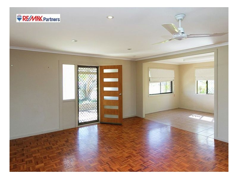 14 Galatea St, Point Vernon QLD 4655