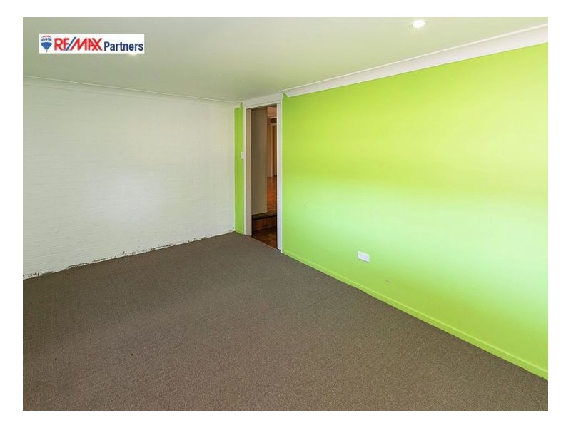 14 Galatea St, Point Vernon QLD 4655