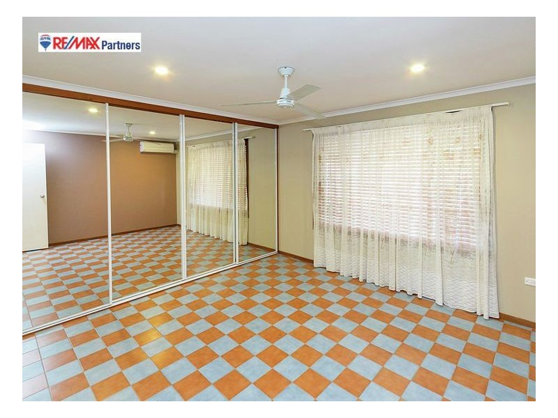14 Galatea St, Point Vernon QLD 4655