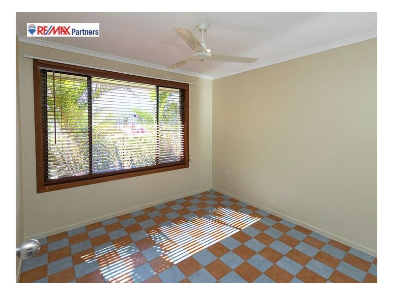 14 Galatea St, Point Vernon QLD 4655