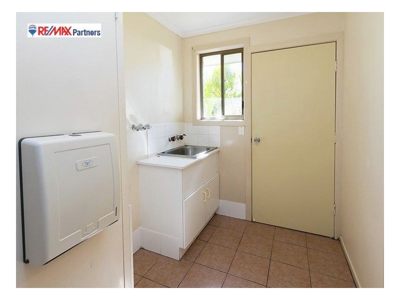 14 Galatea St, Point Vernon QLD 4655