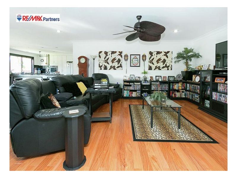 2 Tree View Rd, Toogoom QLD 4655