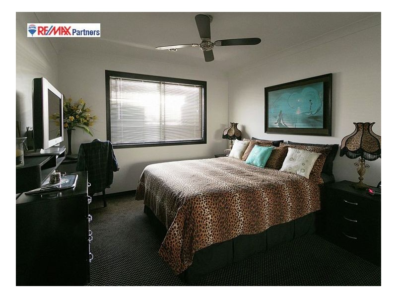 2 Tree View Rd, Toogoom QLD 4655